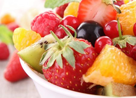 Profita de fructele si legumele de vara!